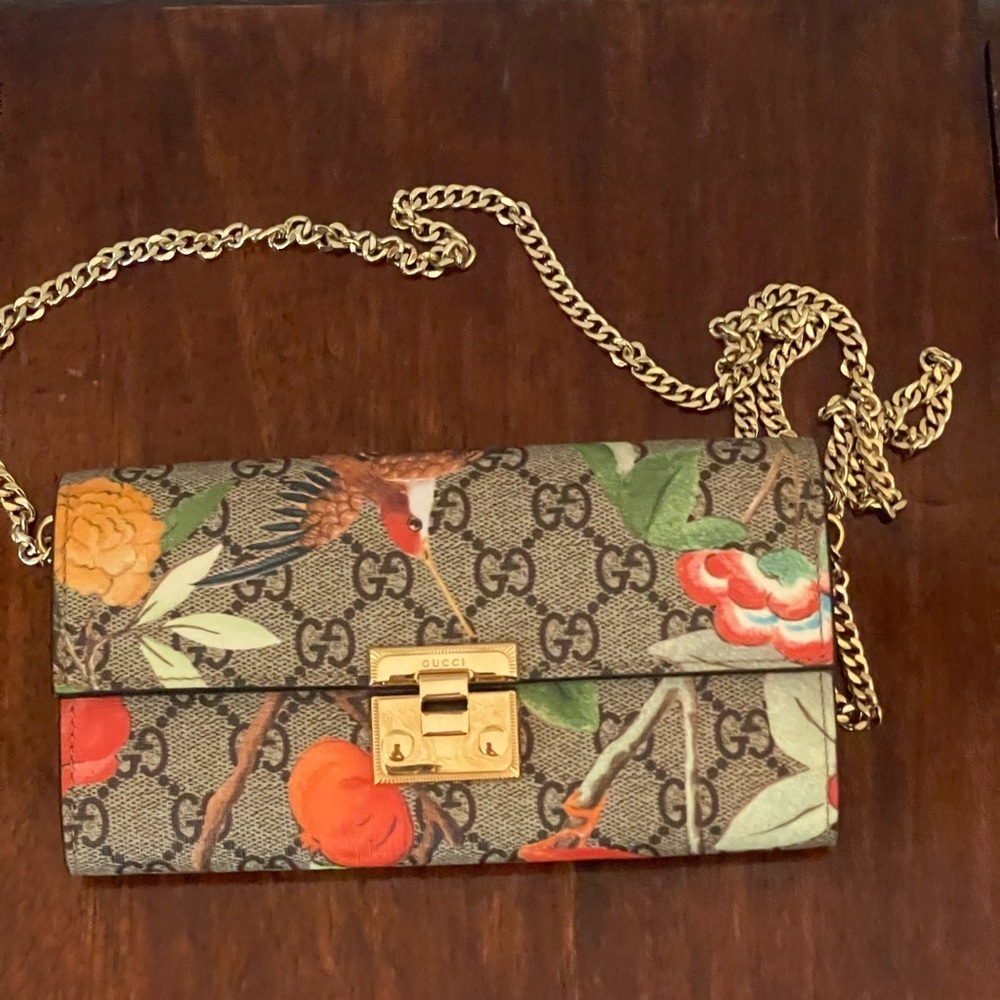 Gucci Floral Wallet on Chain Clutch